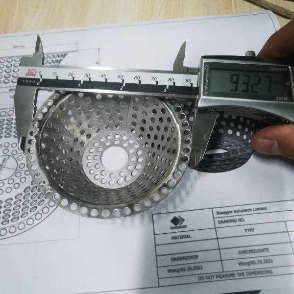 The large diameter of the bowl-shape perforated filter is 93.27 mm.
