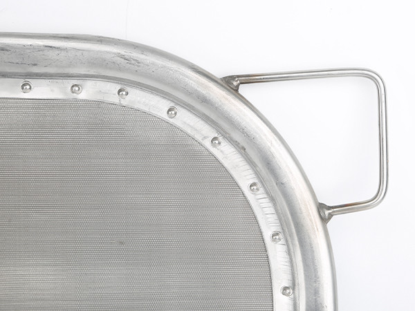 Vertical leaf filter element frame details